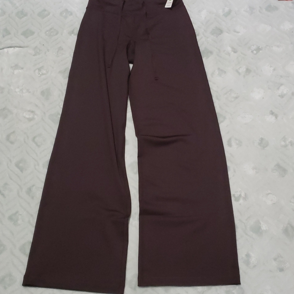 Lotus wear yoga pants with drawstring